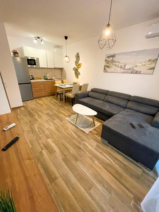 Sveti Konstantin i Helena Premium Apart Bagian luar foto